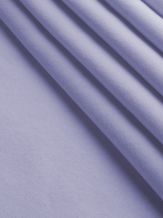 лиловый уголком