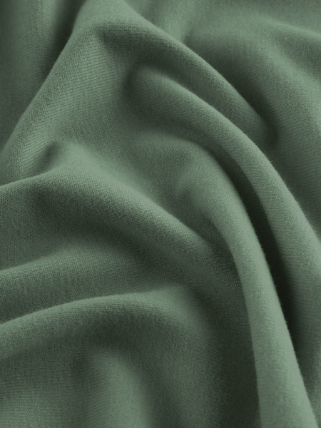 лавр волной