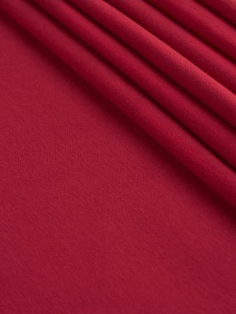 красный уголком